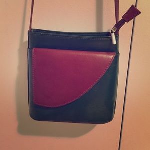 Green crossover bag from Venice!