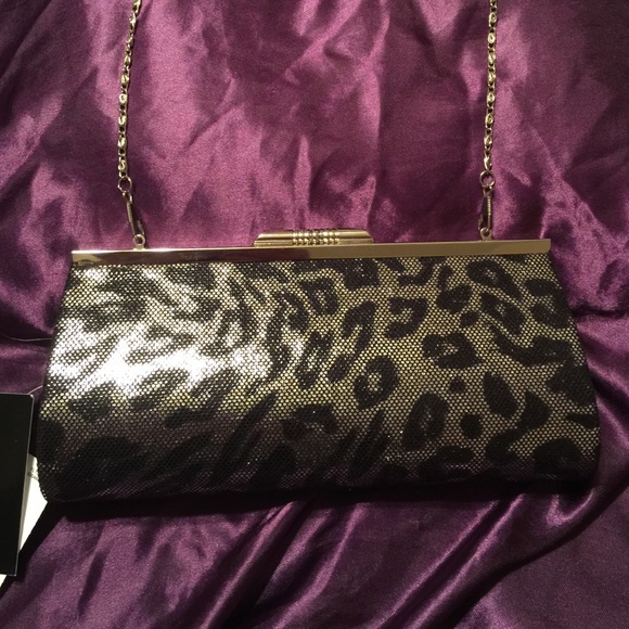 Gorgeous clutch