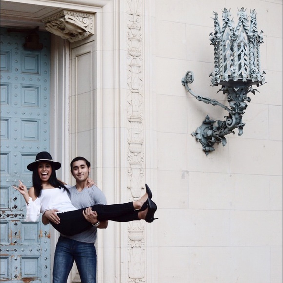 Your seller! - Picture 2 of 4