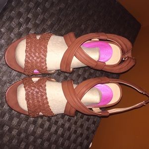 🚫Sold🚫 Camel Faux Leather Wedge Heel Sandals
