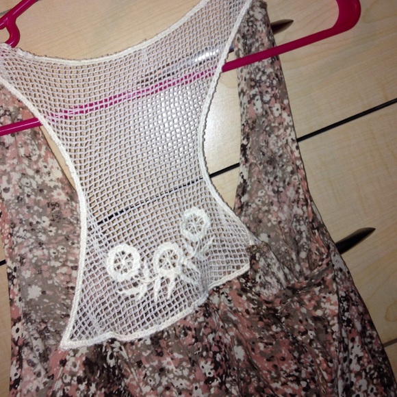 Tank top - Picture 3 of 3
