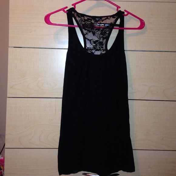 Tank top - Picture 2 of 3