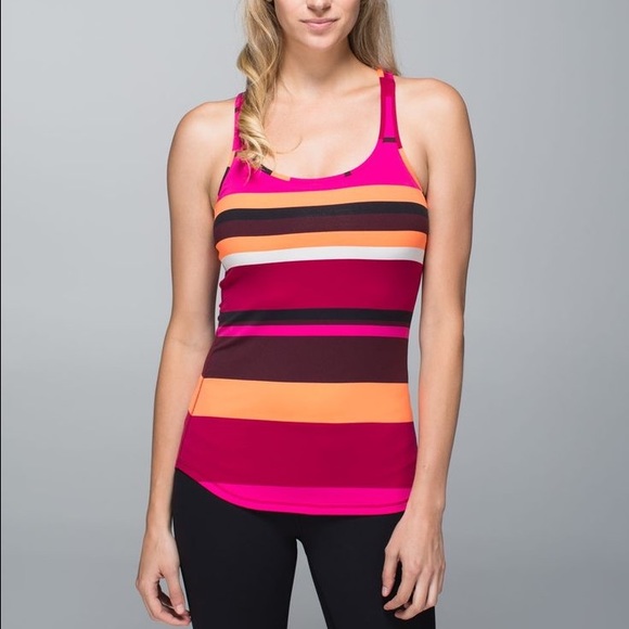 Lululemon Refresh Racer Back Tank Size Small - Picture 2 of 2