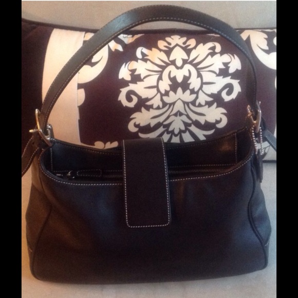 ADDITIONAL PICS - BLACK LEATHER COACH!