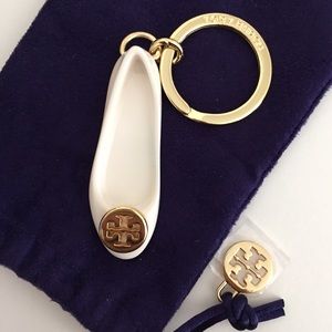 Tory burch key chain