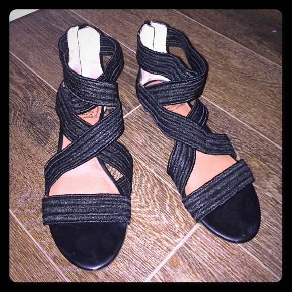 Lucky Brand Sandals