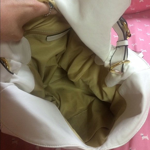 White Prada Handbag - Picture 4 of 4