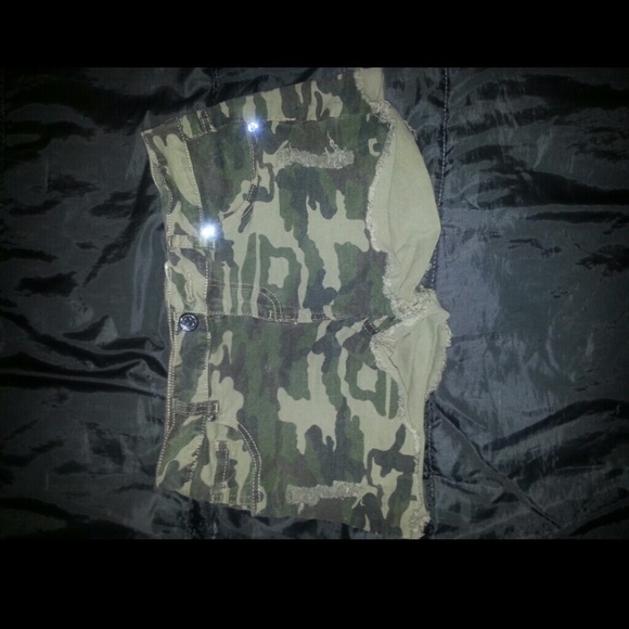 Camouflage shorts