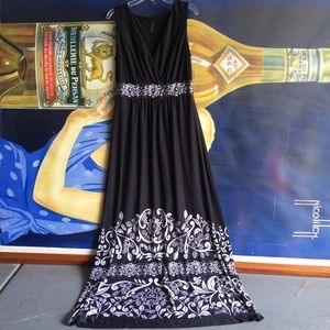 NWOT SOMA Black Maxi with White