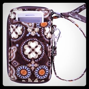 Vera Bradley All in one wristlet