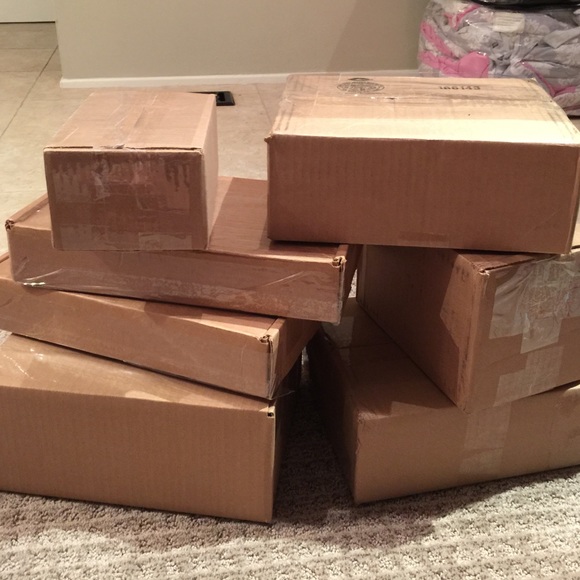 SHIPPING ALL ORDERS FROM MAY 12 💕✨☺️