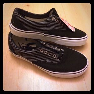Classic vans shoes NWT
