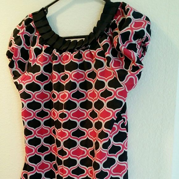 Top - Picture 4 of 4