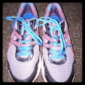 Asics Gel Tennis Shoes size 8.5 Women's