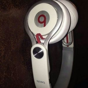 Dre Beats (New)