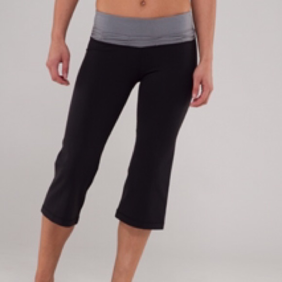 lululemon athletica Pants - Lululemon Athletica Reversible Crops