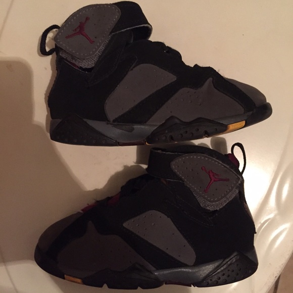 8c toddler Jordan's retro Bordeaux