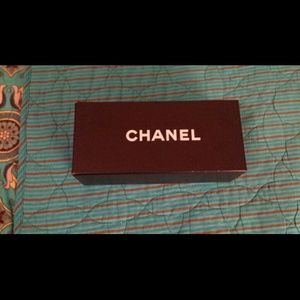 Chanel Box