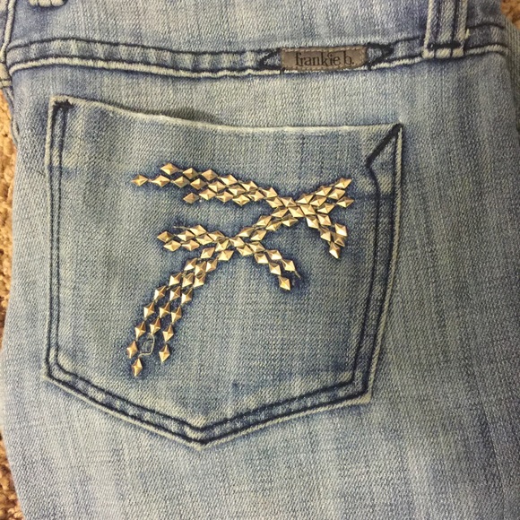 Jeans - Picture 3 of 3