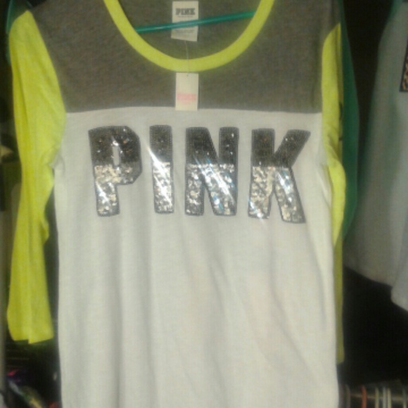 Brand new sequince top
