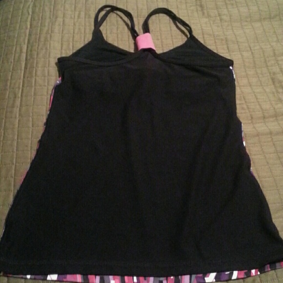 Tank top - Picture 2 of 3