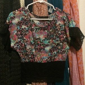 Leopard print crop top