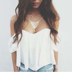 Lulu's Road Traveler Top in BLACK ♡