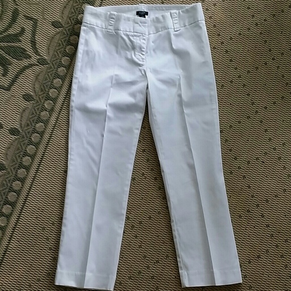 White crop capris