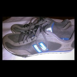 NEW BALANCE 442 SIZE 9
