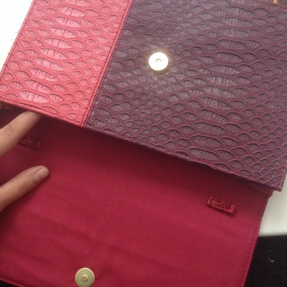 Purse - Picture 3 of 4