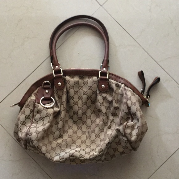 Temp price cut Gucci bag