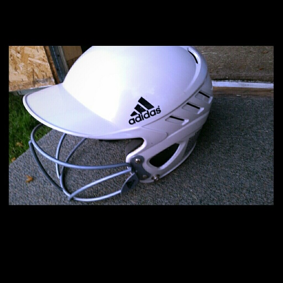 Softball helmet