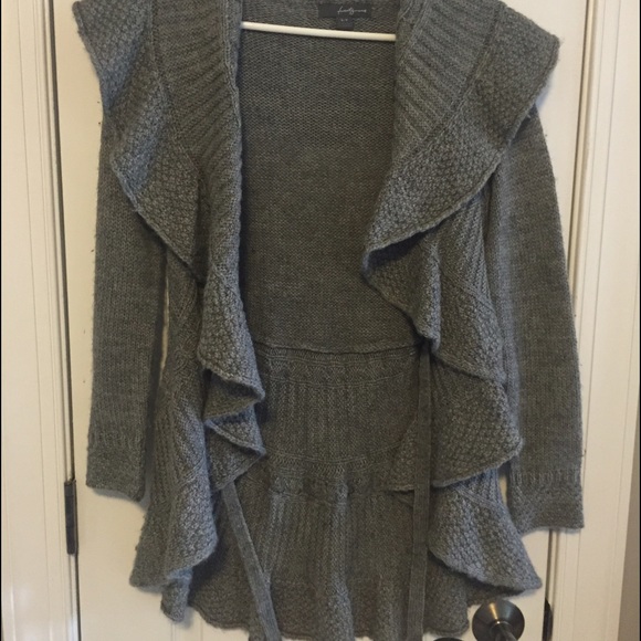 Forever 21 sweater
