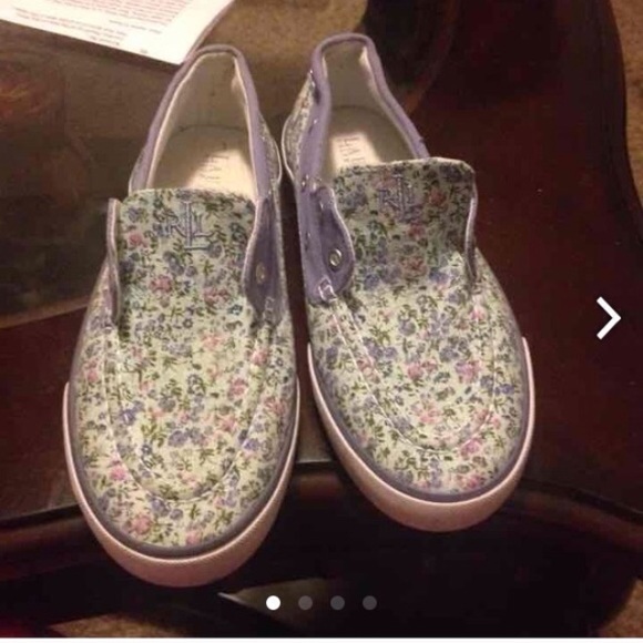 Missing laces