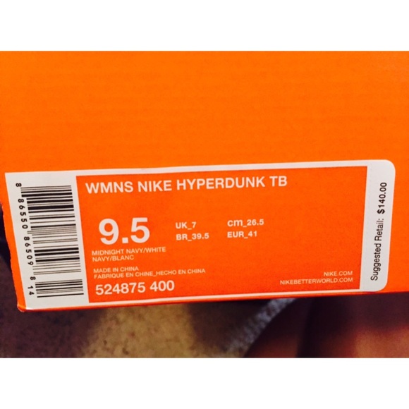 Hyperdunk shoes - Picture 4 of 4