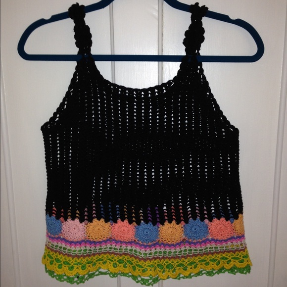 Vintage Tops - Vintage hippie crochet colorful top