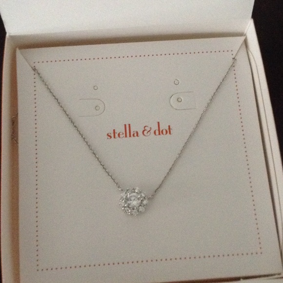 Stella & Dot Jewelry - Stella & Dot necklace