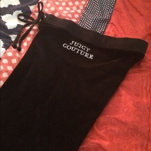 Juicy couture velour pants!