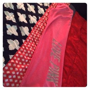 Velour LOVE PINK pants with pockets.