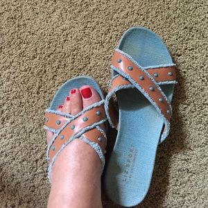 Cute Liz Sport Aqua and light brown sandals.