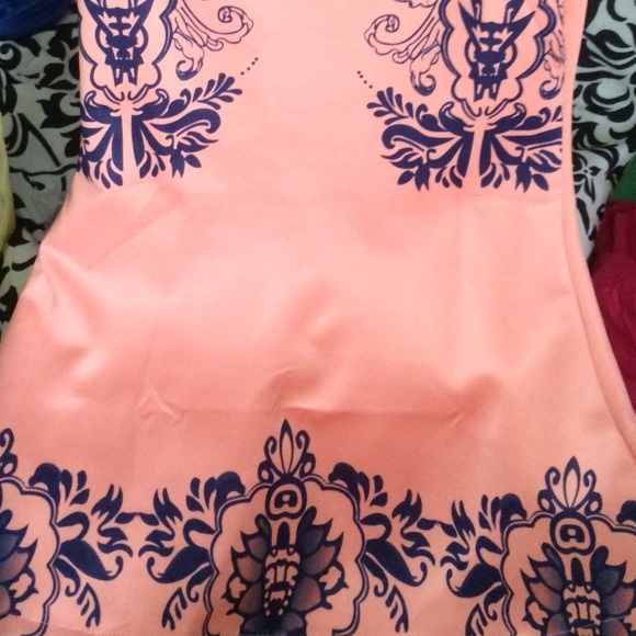 Dress - Picture 2 of 3