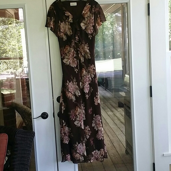 Floral printed dress