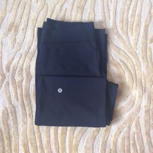 Lulu lemon yoga pants