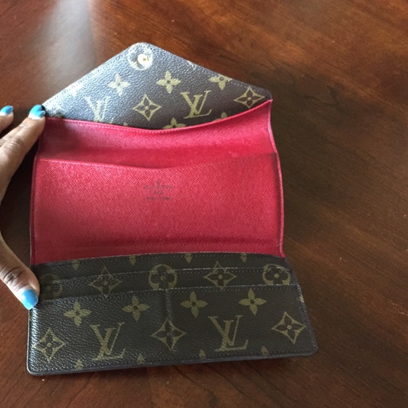Sold Authentic Louis Vuitton Josephine wallet - Picture 3 of 4