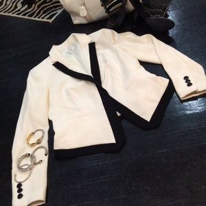 Blazer from Nine West Sz 8?