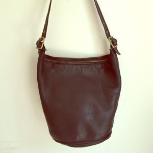 XL COACH BLACK LEATHER TOTE VINTAGE GORGEOUS