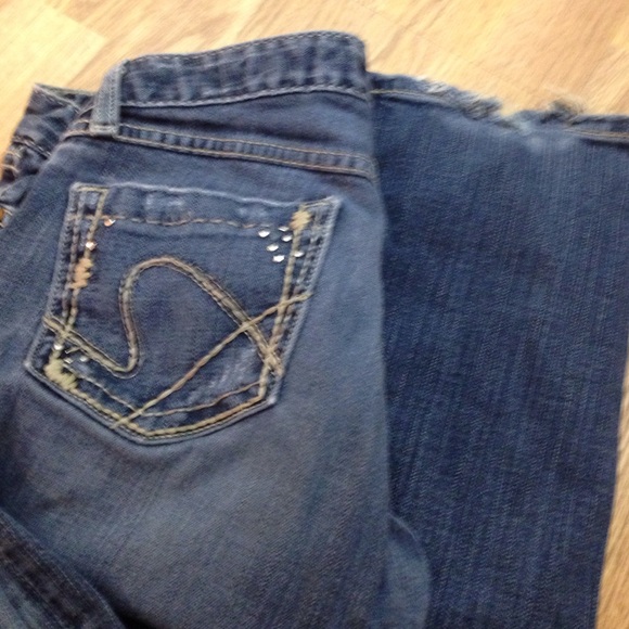 Broken in Bke Stella jeans - Picture 2 of 3