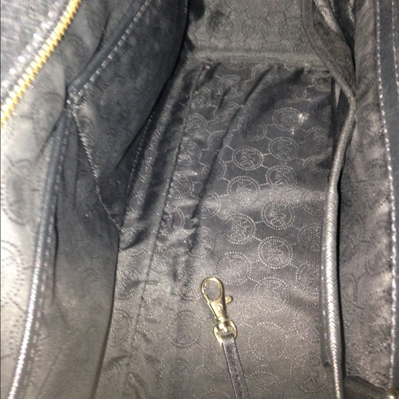 Michael Kors Large Selma Black - Picture 2 of 4