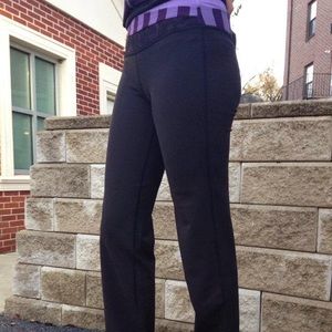 lululemon - Astro Pant Black w/ Deep Zinfandel - 8