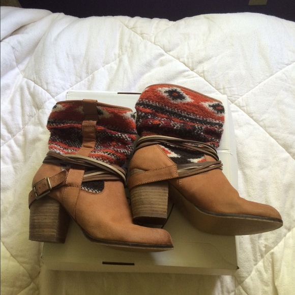 Steve Madden leather boots
